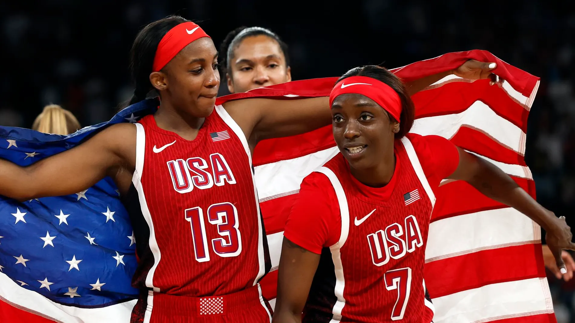 Las jugadoras de Estados Unidos celebran la victoria Las jugadoras de Estados Unidos celebran la victoria