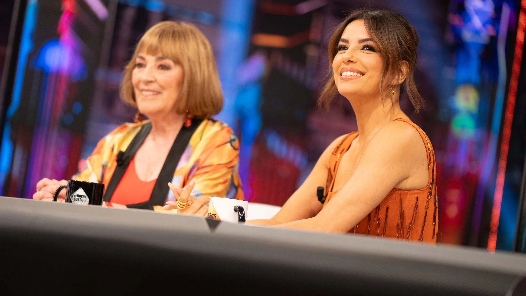 Eva Longoria desvela cuál es su mayor afición: "Soy muy fan, una adicta" Eva Longoria desvela cuál es su mayor afición: "Soy muy fan, una adicta"
