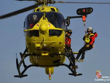 Helicóptero de rescate de la Junta de Castilla y León Helicóptero de rescate de la Junta de Castilla y León