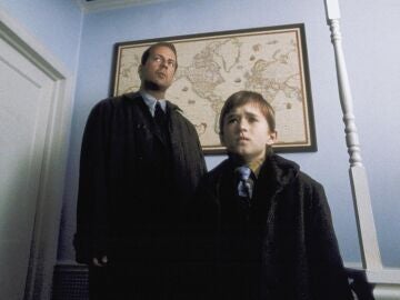 Haley Joel Osment y Bruce Willis en El Sexto Sentido