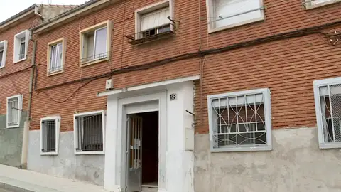 Domicilio donde la joven había permanecido secuestrada Domicilio donde la joven había permanecido secuestrada