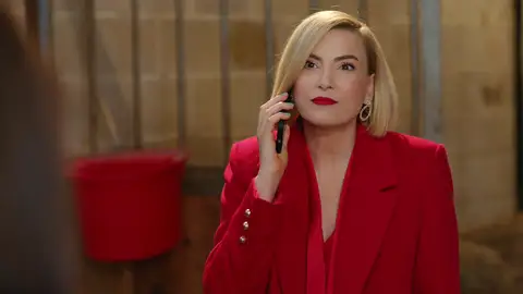 La trampa de Julia se vuelve en su contra: Handan se salva de la muerte gracias a su astuto plan La trampa de Julia se vuelve en su contra: Handan se salva de la muerte gracias a su astuto plan