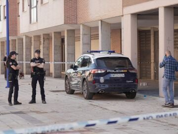 La confesión del presunto asesino de Mónica, la mujer hallada muerta en Valladolid: "Maté a mi mujer clavándole un cuchillo"