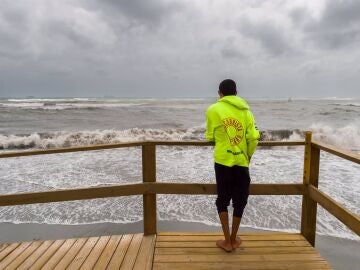 La DANA se debilitará el viernes, aunque los chubascos continuarán en Baleares hasta el sábado