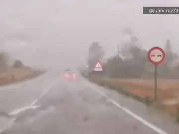 Carreteras opacadas por las fuertes lluvias Carreteras opacadas por las fuertes lluvias