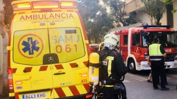 Asistidas 52 personas en un incendio en un edificio de 13 plantas en Palma