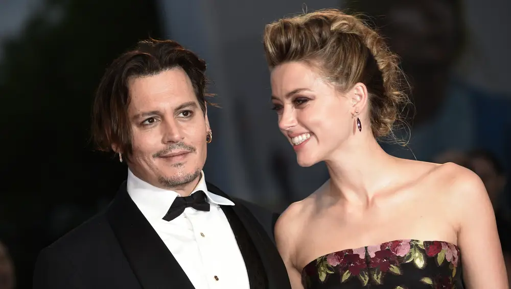 Johnny Depp y Amber Heard en Venecia en 2015 Johnny Depp y Amber Heard en Venecia en 2015