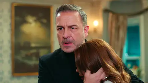 La violenta reacción de Selim llena de miedo a Kumru: "Está descontrolado" La violenta reacción de Selim llena de miedo a Kumru: "Está descontrolado"