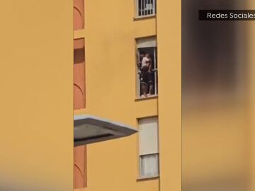 Rescate de un padre y su hijo en Palma de Mallorca