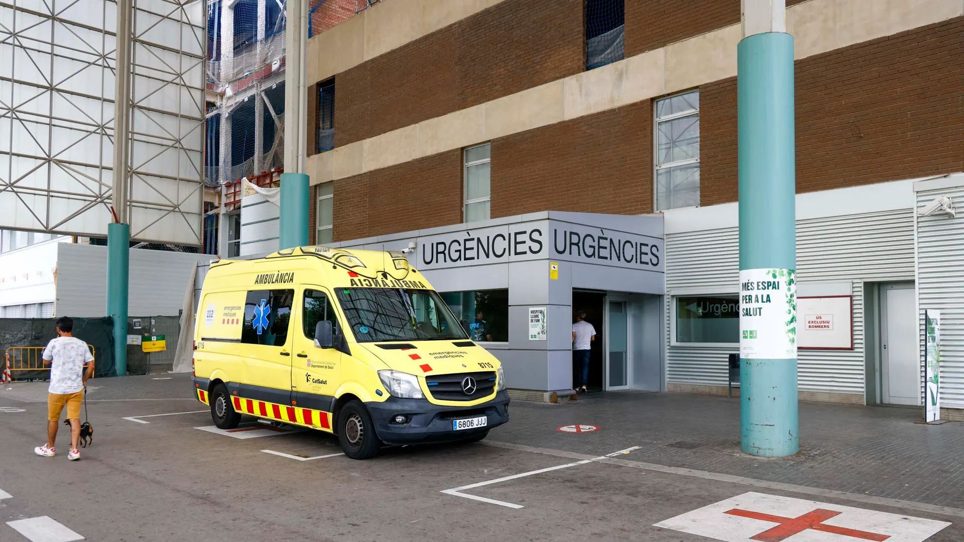 Aspecto del exterior del Hospital Germans Trias i Pujol de Badalona donde est&aacute; ingresado Mounir Nasraoui,
