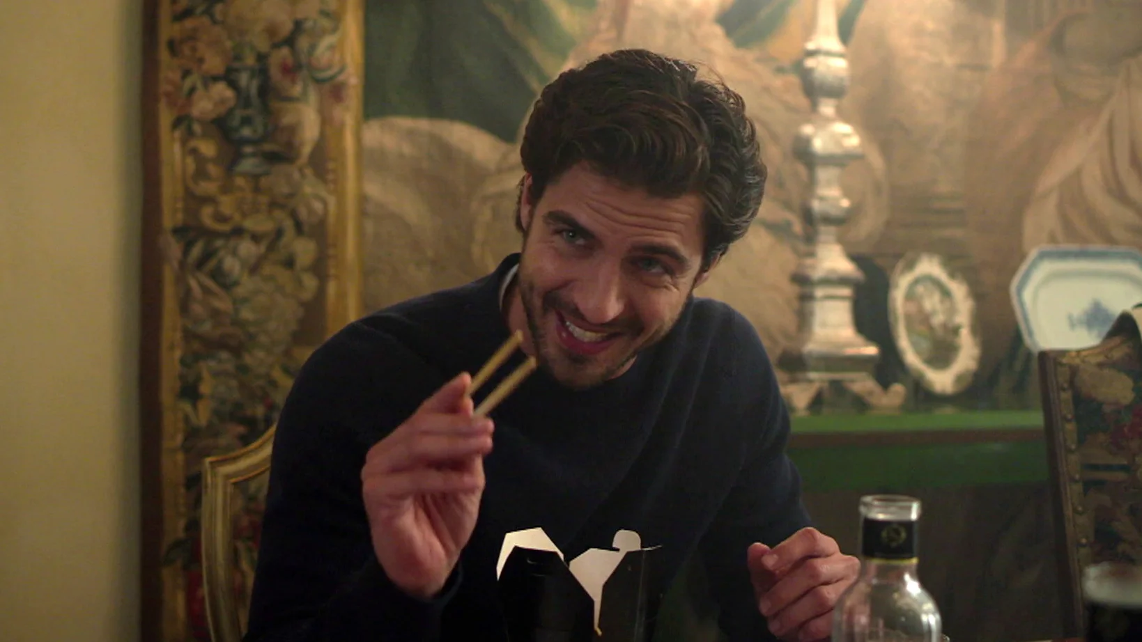 ¡De nuevo, uña y carne! Yago y su padre comparten un tierno momento comiendo en un restaurante chino ¡De nuevo, uña y carne! Yago y su padre comparten un tierno momento comiendo en un restaurante chino
