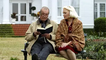 James Garner y Gena Rowlands en 'El diario de Noa' James Garner y Gena Rowlands en 'El diario de Noa'