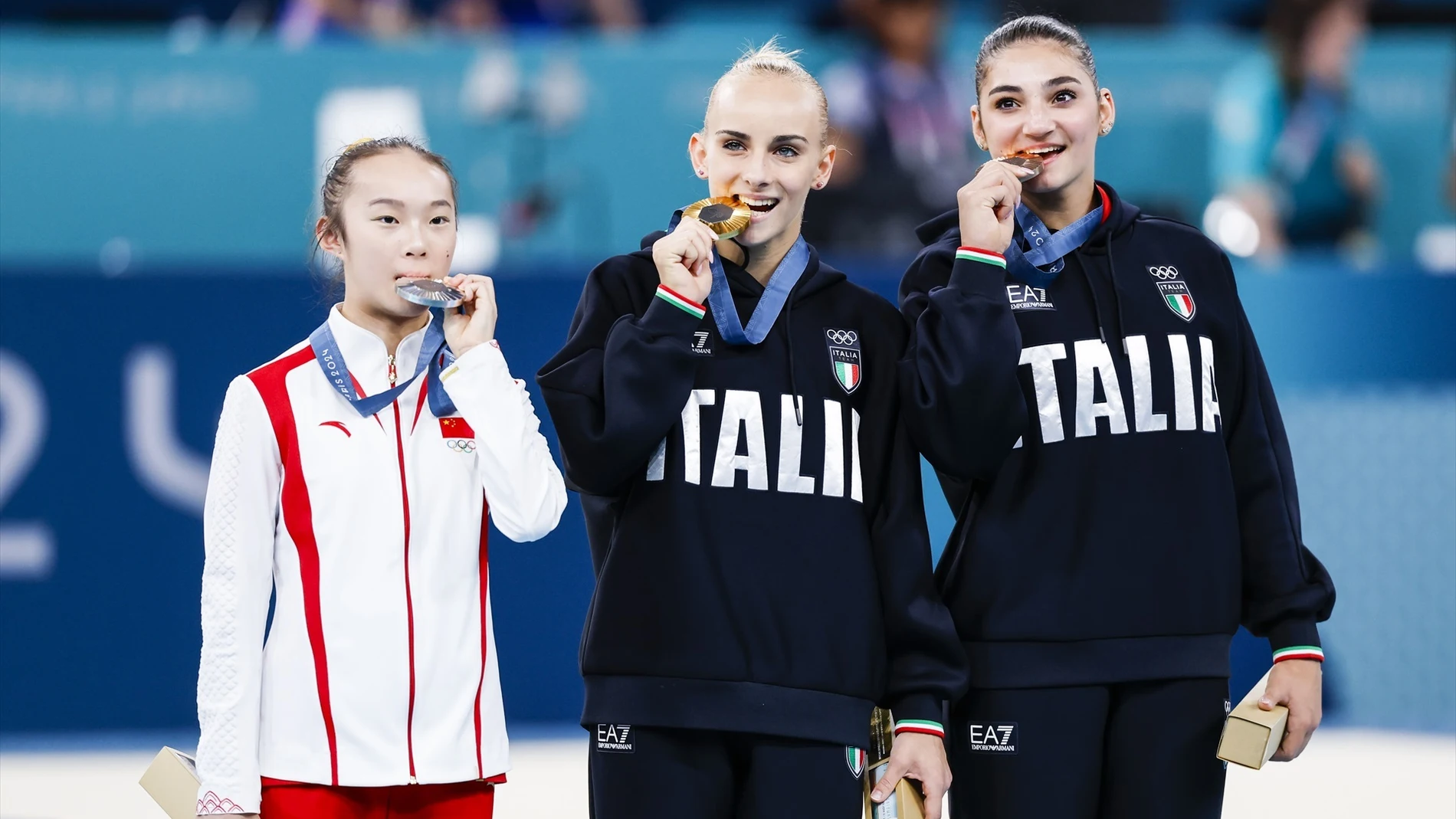 Zhou Yaqin tras ganar la medalla de plata en los Juegos Olímpicos de París 2024 Zhou Yaqin tras ganar la medalla de plata en los Juegos Olímpicos de París 2024