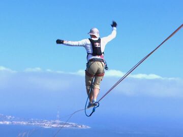 Slackline en el Estrecho de Mesina