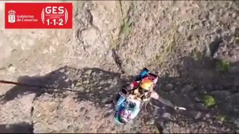 El vídeo del rescate de un turista alemán en Tenerife El vídeo del rescate de un turista alemán en Tenerife