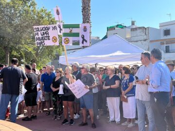 Segunda manifestación en demanda de vacuna y fumigación preventiva ante los mosquitos del virus del Nilo