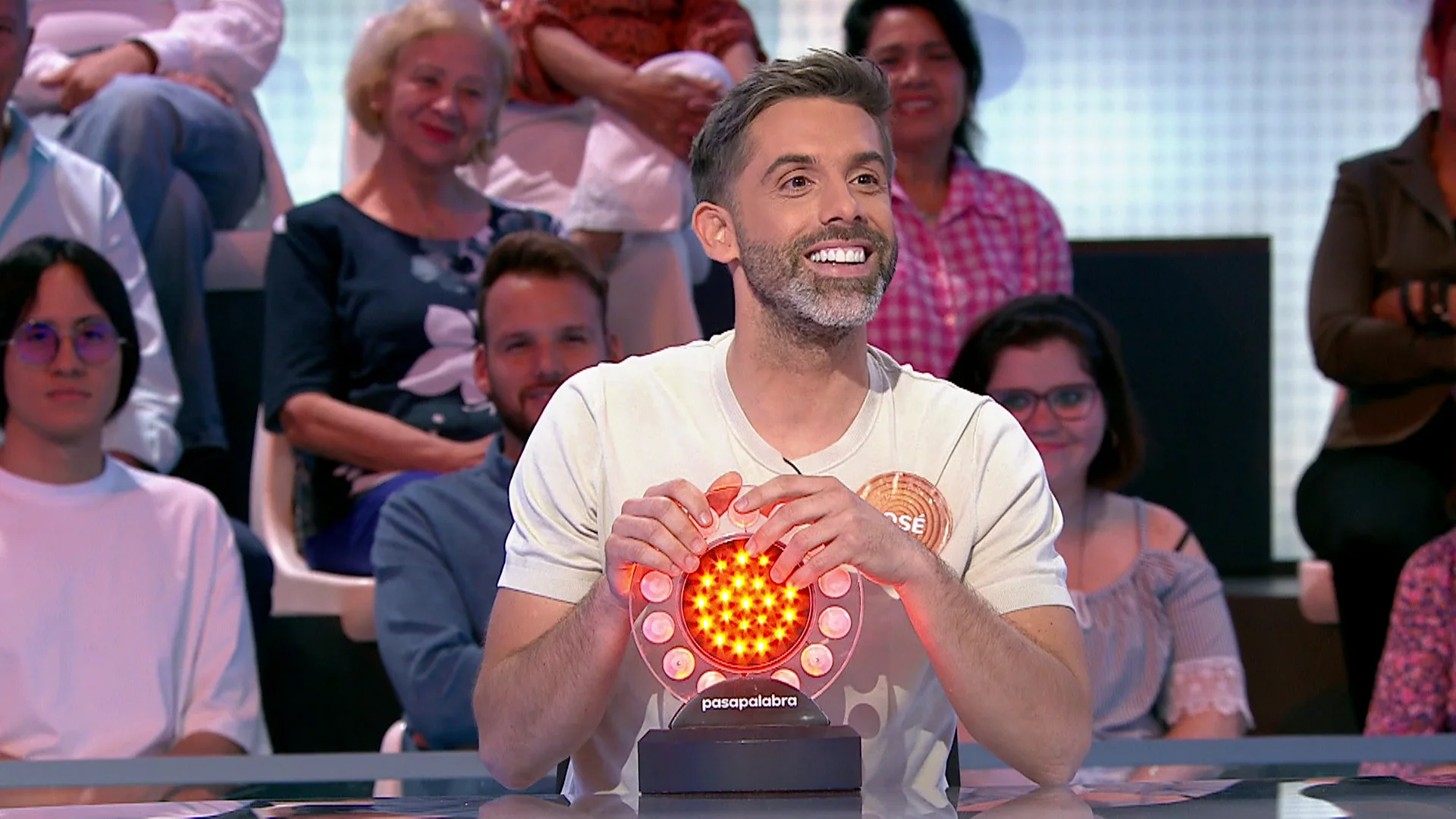 La exhibici&oacute;n de Jos&eacute; Y&eacute;lamo en Pasapalabra: &ldquo;Canta bien y se est&aacute; gustando&rdquo;