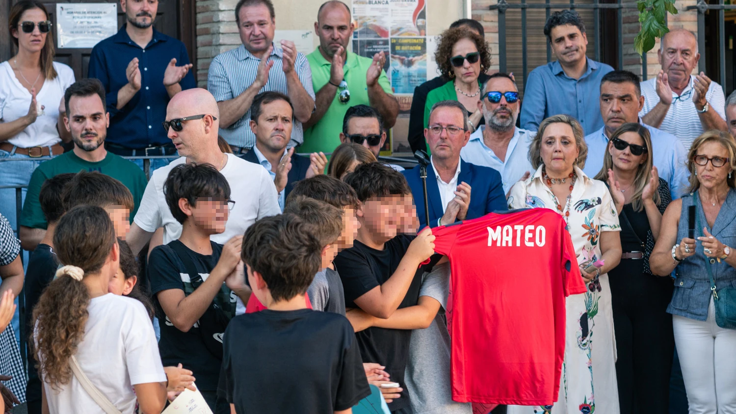 Conmoci&oacute;n por la muerte de Mateo en Mocej&oacute;n