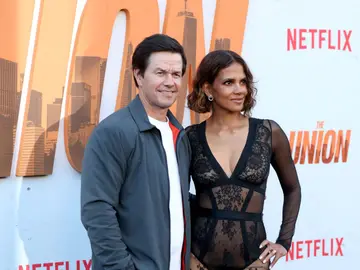Mark Walhberg y Halle Berry Mark Walhberg y Halle Berry