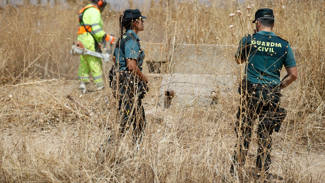 La Guardia Civil contin&uacute;a este martes buscando el arma del crimen de Mocej&oacute;n (Toledo)