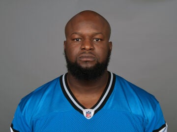 Gosder Cherilus, ex jugador de la NFL, cuando vestía la camiseta de los Detroit Lions