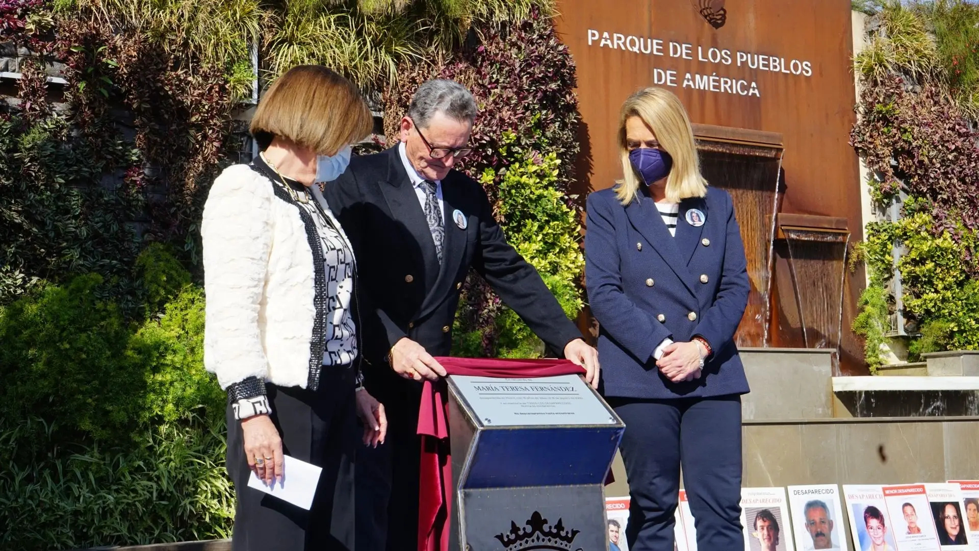 Motril eleva la voz de familiares de personas desaparecidas con un monolito de Mar&iacute;a Teresa Fern&aacute;ndez