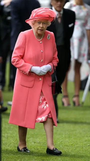 Reina Isabel II Reina Isabel II