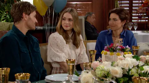 Escena de la serie The Young and the Restless Escena de la serie The Young and the Restless