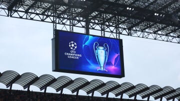 Imagen del logo y del trofeo de la Champions League Imagen del logo y del trofeo de la Champions League