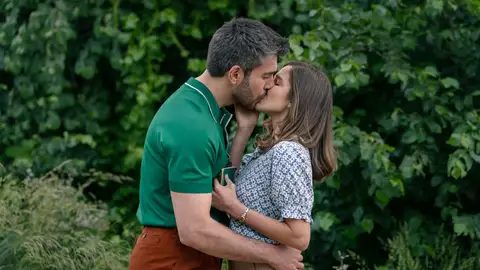 Avance semanal de Sueños de libertad: Begoña y Andrés vuelven a dejarse  llevar por la pasión