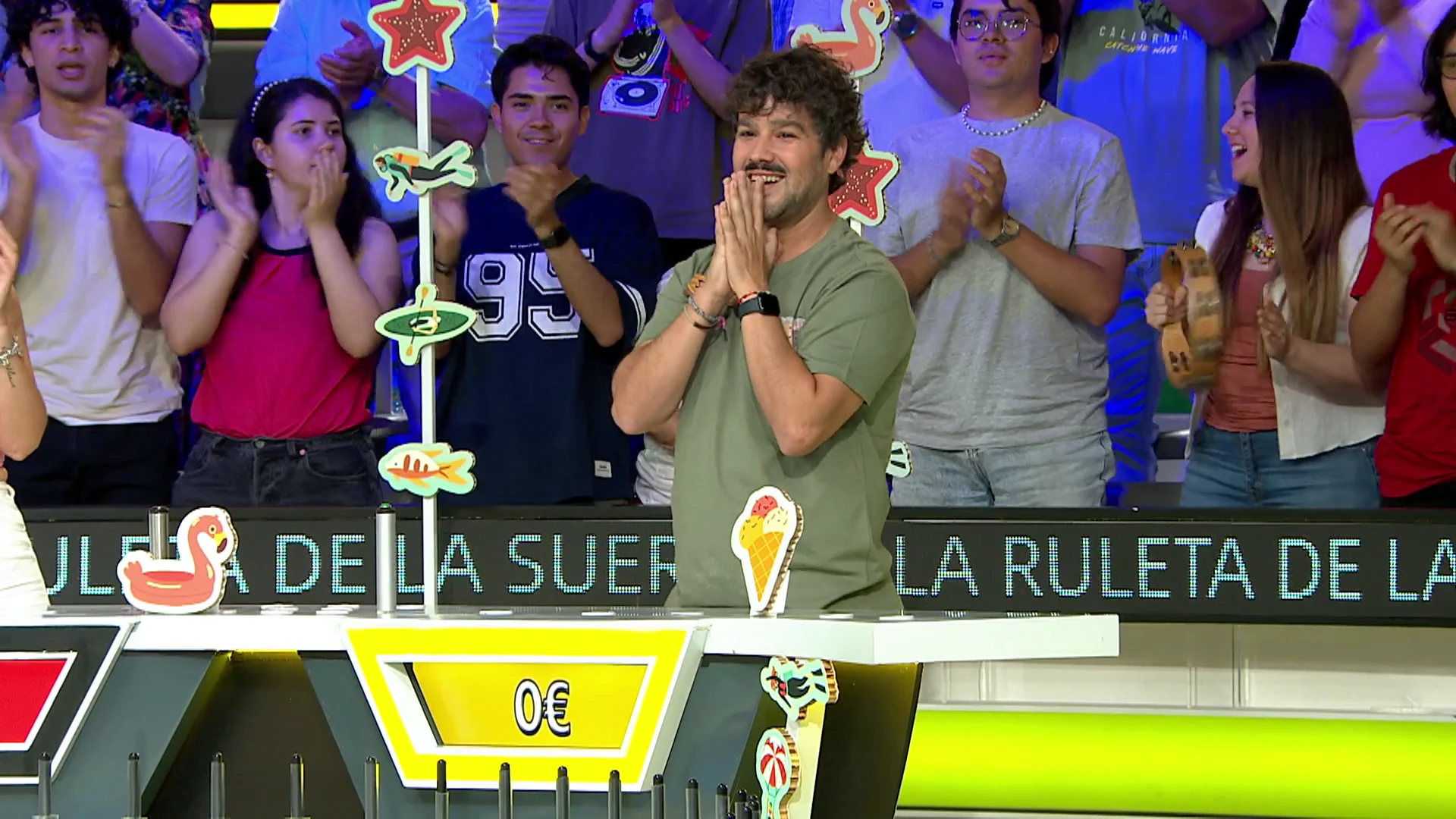 Jes&uacute;s se lleva el bote en su primera tirada del &uacute;ltimo panel de La ruleta de la suerte