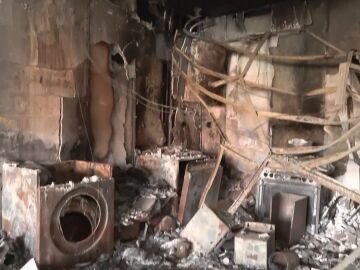 Imagen del interior de los edificios que sufrieron un incendio en Campanar, Valencia