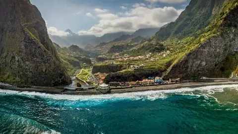 Imagen de archivo de la isla de Madeira Imagen de archivo de la isla de Madeira