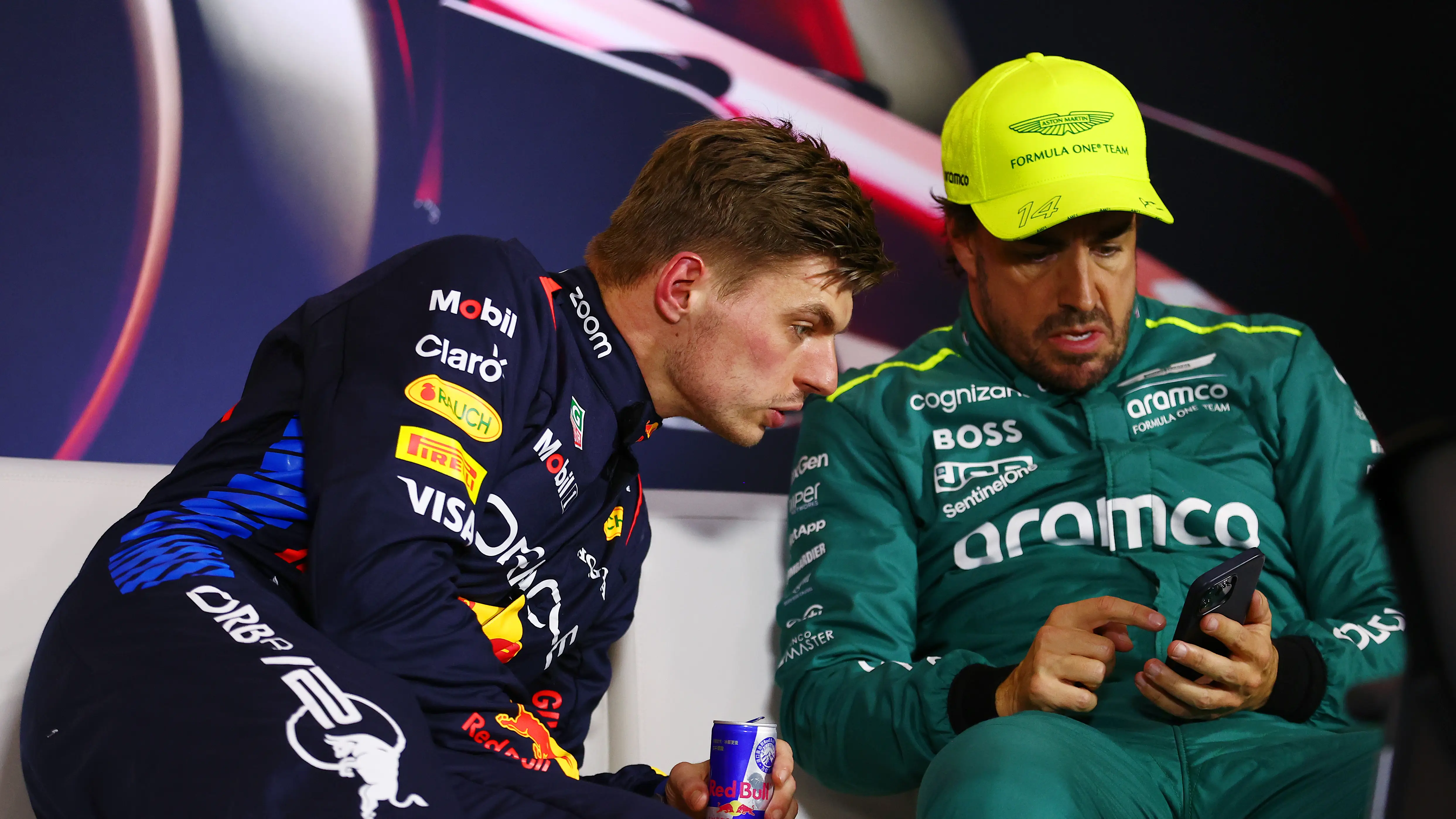 Fernando Alonso y Max Verstappen durante el GP de Países Bajos 2023 Fernando Alonso y Max Verstappen durante el GP de Países Bajos 2023