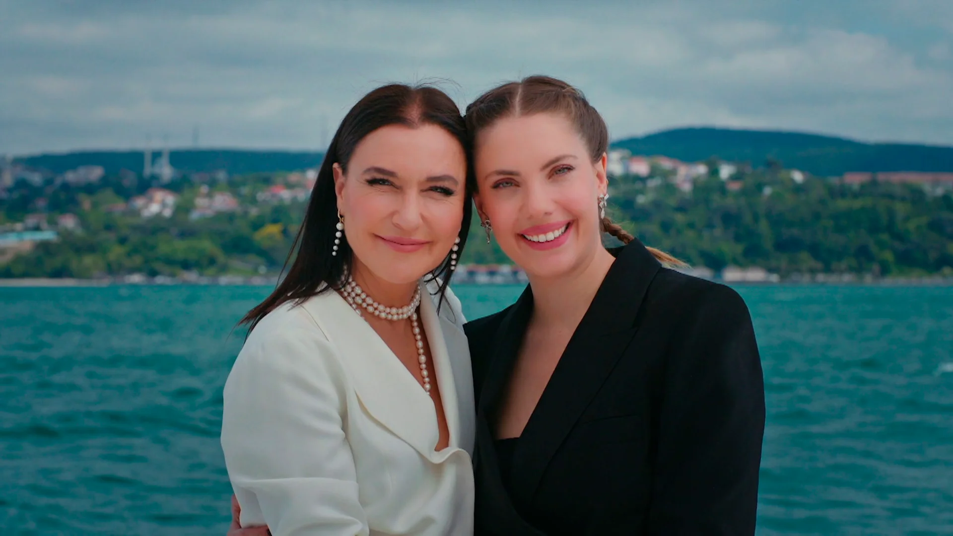 El fin de Pecado Original: Ender y Yildiz concluyen su historia con un abrazo y un mensaje de amor eterno