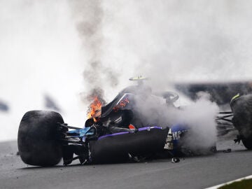 Así quedó el coche de Logan Sargeant tras el accidente en los Libres 3 de Países Bajos