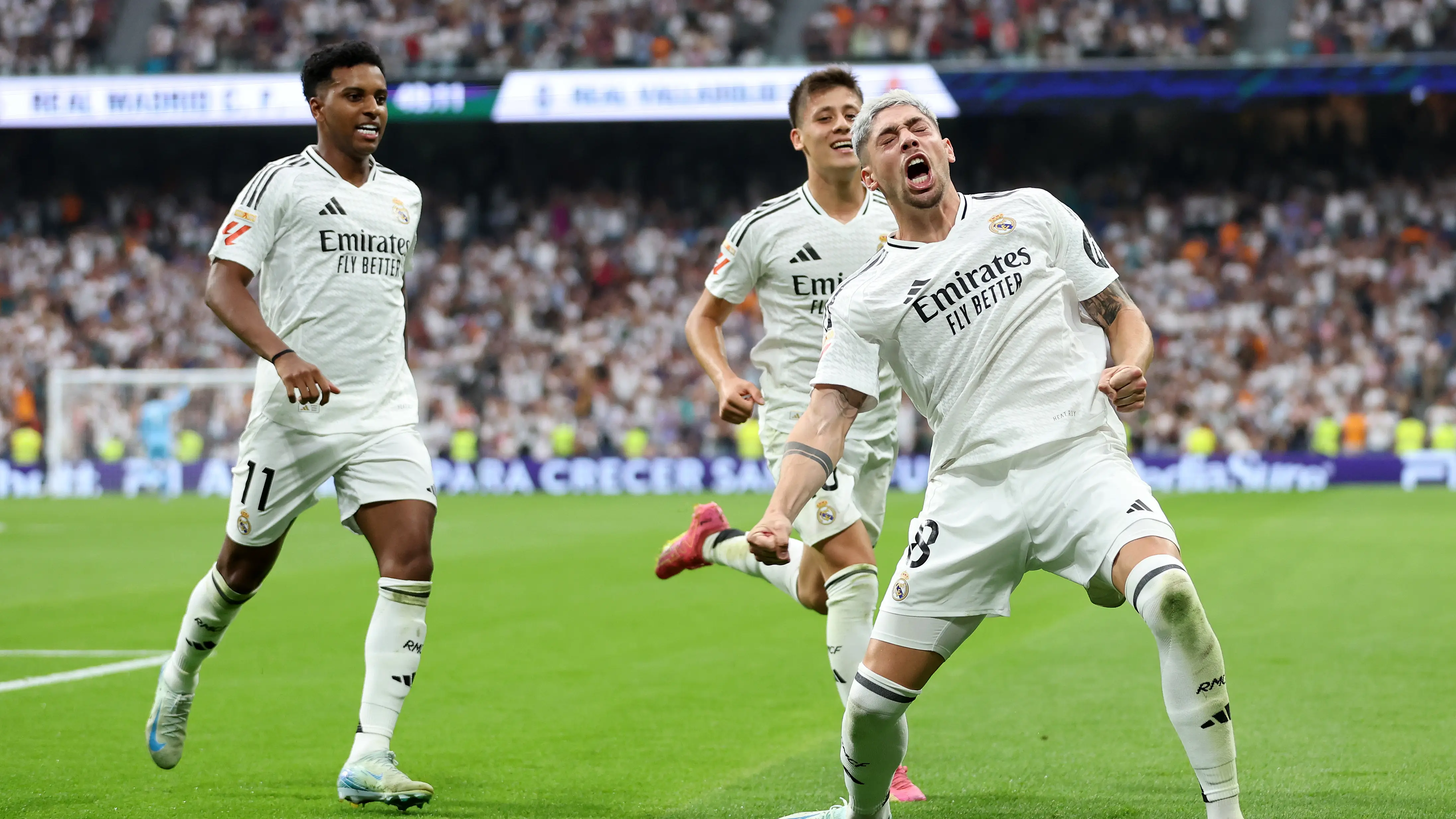 Fede Valverde celebra su gol de falta ante el Valladolid Fede Valverde celebra su gol de falta ante el Valladolid