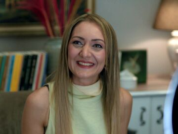 &iquest;Quieres ser influencer? &iexcl;Apunta los consejos que Defne le da a Aylin para triunfar en redes sociales!