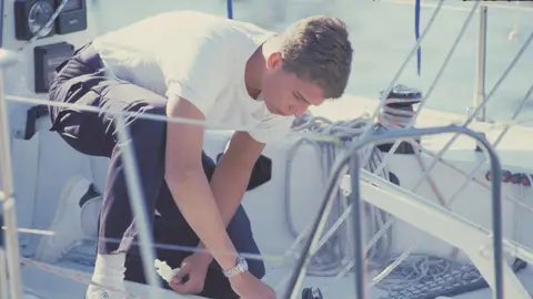 Felipe en el buque escuela Juan Sebastián de Elcano Felipe en el buque escuela Juan Sebastián de Elcano