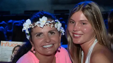 Cristina Iglesias, junto a Sandra García-Sanjuán Machado Cristina Iglesias, junto a Sandra García-Sanjuán Machado