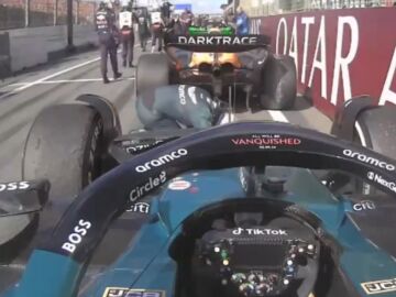 Alonso, echado en el pit lane para 'espiar' al McLaren