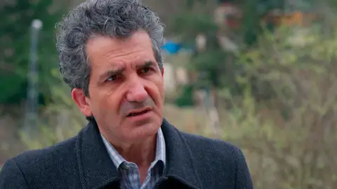 Orhan lucha por reconciliarse con un Oğulcan implacable: "Te quiero más que a mi vida" Orhan lucha por reconciliarse con un Oğulcan implacable: "Te quiero más que a mi vida"