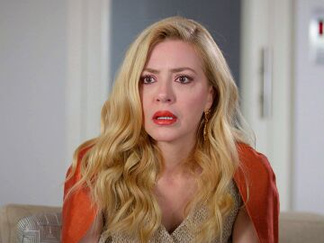 &iexcl;La historia se repite! Nebahat descubre que Akif le ha vuelto a ser infiel con S&uuml;reyya