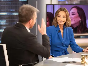 Isabel Preysler se abre con Pablo Motos sincerándose acerca de sus hijos: “Chábeli es como la madre de todos” Isabel Preysler se abre con Pablo Motos sincerándose acerca de sus hijos: “Chábeli es como la madre de todos”