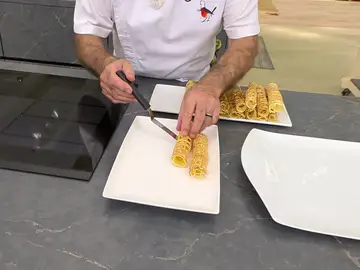 Infalible! La clave de Karlos Arguiñano para hacer unos canutillos de chocolate perfectos Infalible! La clave de Karlos Arguiñano para hacer unos canutillos de chocolate perfectos