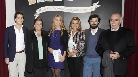 Carlos Goyanes, Antonio Matos, Cari Lapique, Carla Goyanes, Caritina Goyanes y Jorge Benguria Carlos Goyanes, Antonio Matos, Cari Lapique, Carla Goyanes, Caritina Goyanes y Jorge Benguria