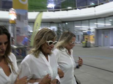 Cari Lapique llegando a Málaga