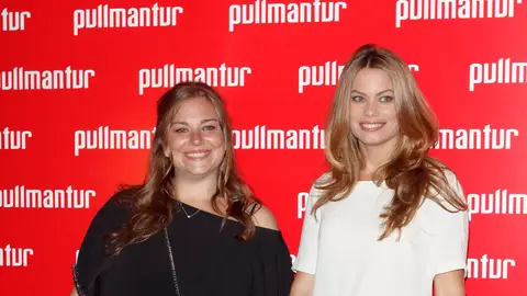 Caritina y Carla Goyanes Caritina y Carla Goyanes