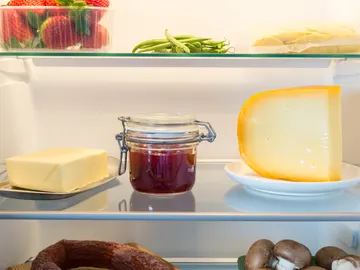 Queso en la nevera Queso en la nevera