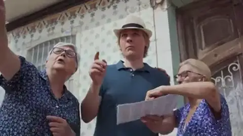 La comunidad valenciana se une para frenar la turismofobio La comunidad valenciana se une para frenar la turismofobio